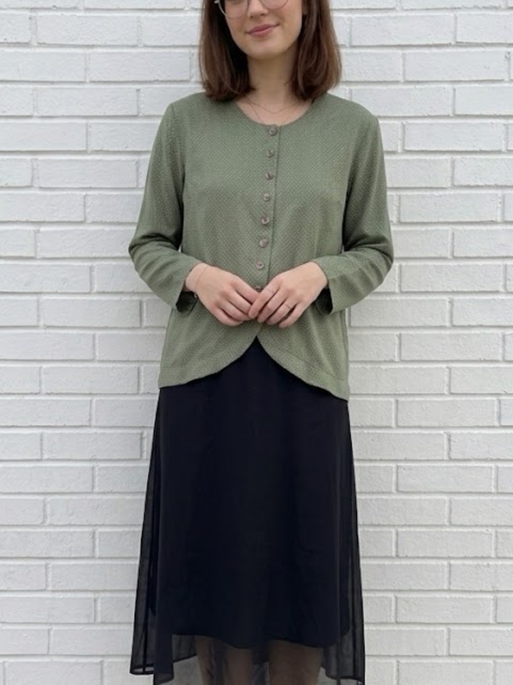 Vintage 90s Olive Green Polka Dot Blouse Office Minimalist Button Top size Small - Picture 3 of 13